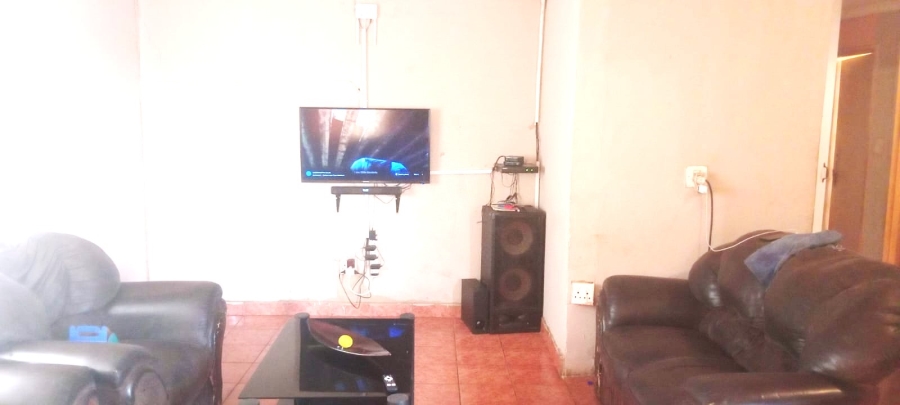 4 Bedroom Property for Sale in Kwenele Gauteng