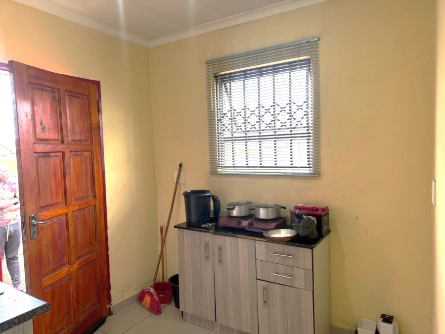 2 Bedroom Property for Sale in Alliance Gauteng