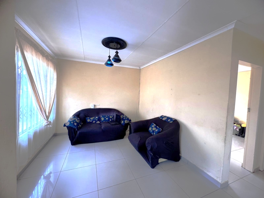2 Bedroom Property for Sale in Alliance Gauteng