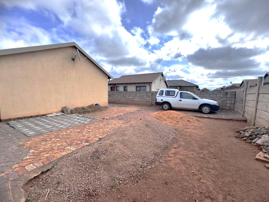 2 Bedroom Property for Sale in Alliance Gauteng
