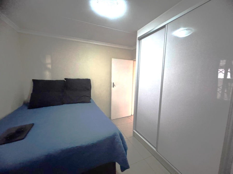 4 Bedroom Property for Sale in Klippoortje Gauteng