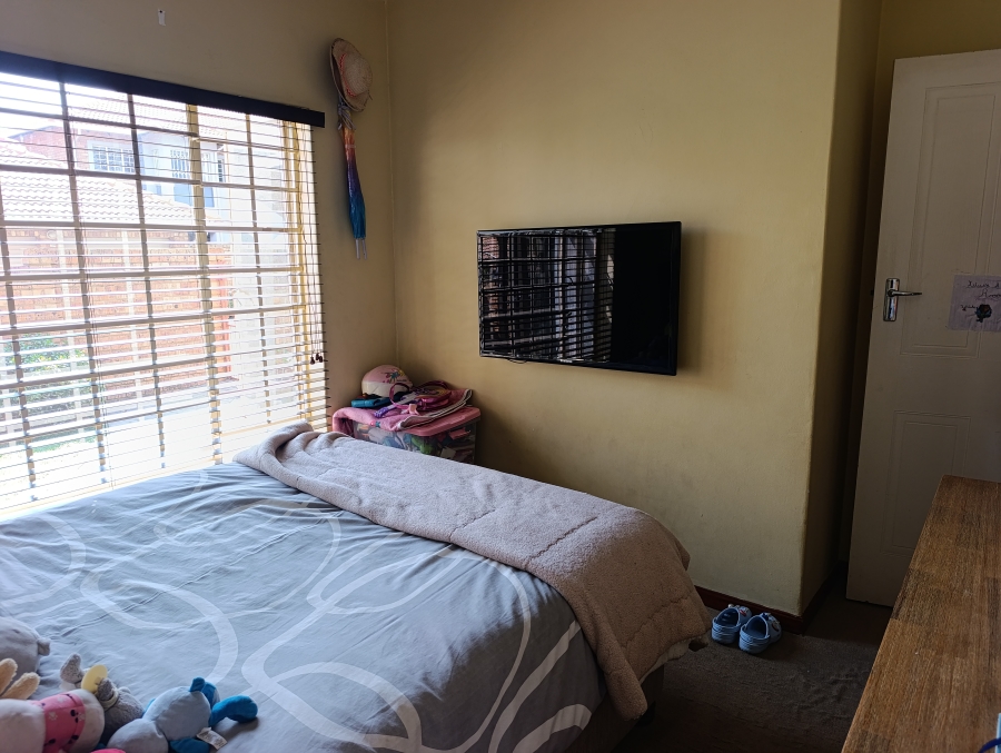 2 Bedroom Property for Sale in Celtisdal Gauteng