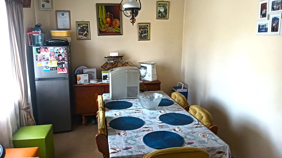 4 Bedroom Property for Sale in Esther Park Gauteng