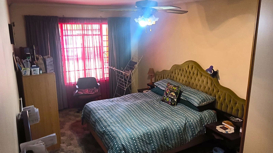 4 Bedroom Property for Sale in Esther Park Gauteng