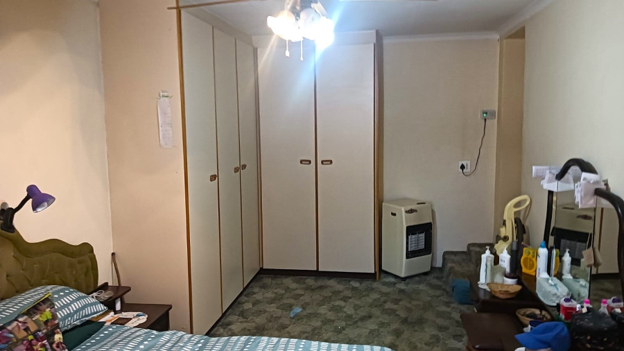 4 Bedroom Property for Sale in Esther Park Gauteng