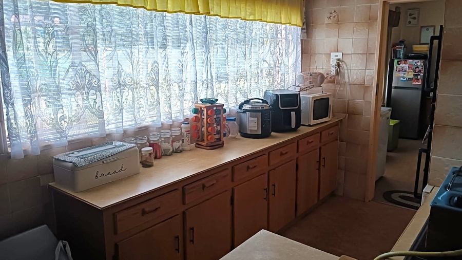 4 Bedroom Property for Sale in Esther Park Gauteng