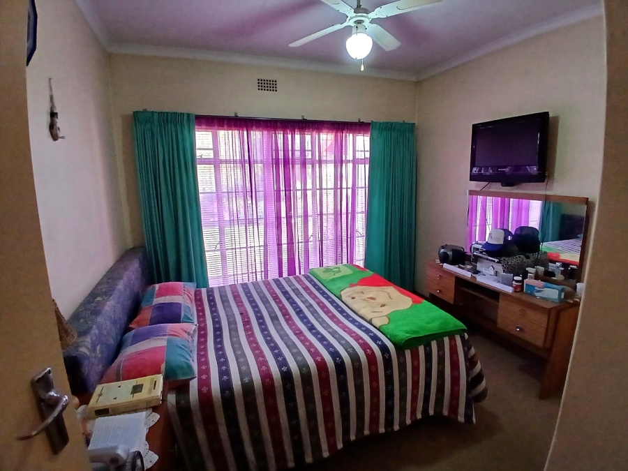 4 Bedroom Property for Sale in Esther Park Gauteng