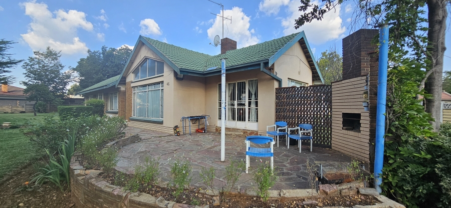 3 Bedroom Property for Sale in Three Rivers Gauteng