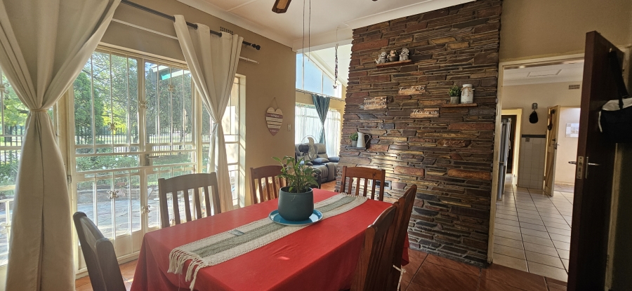 3 Bedroom Property for Sale in Three Rivers Gauteng