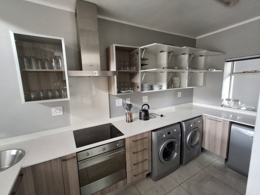 To Let 3 Bedroom Property for Rent in Oaklands Gauteng