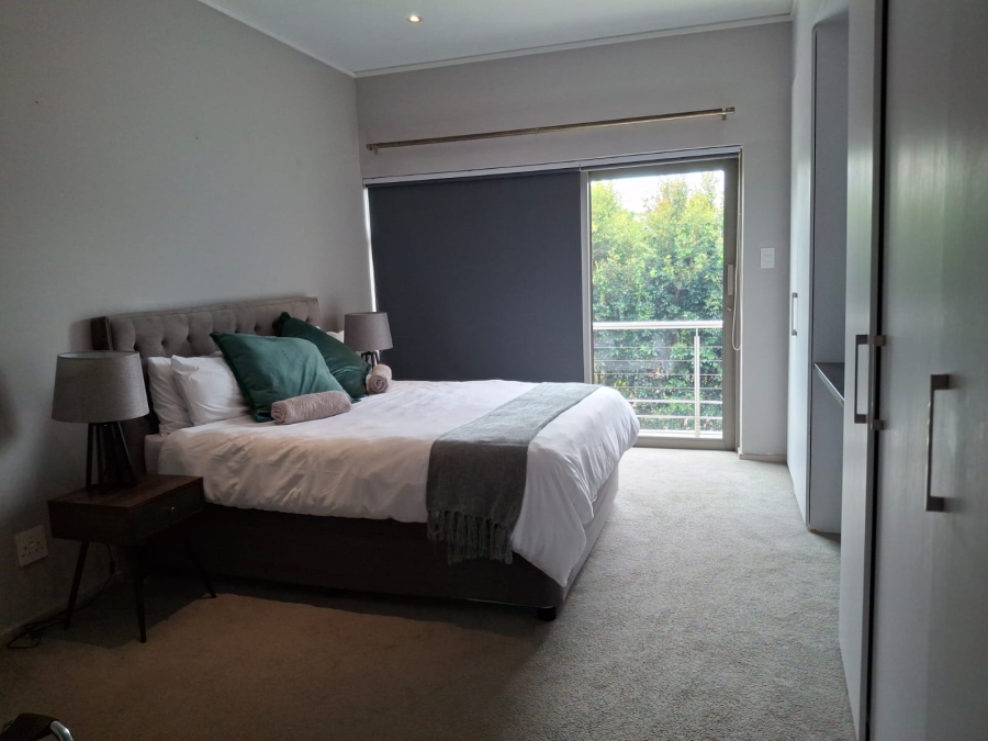 To Let 3 Bedroom Property for Rent in Oaklands Gauteng