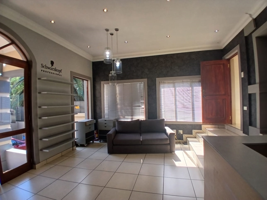 To Let Commercial Property for Rent in Bedfordview Gauteng