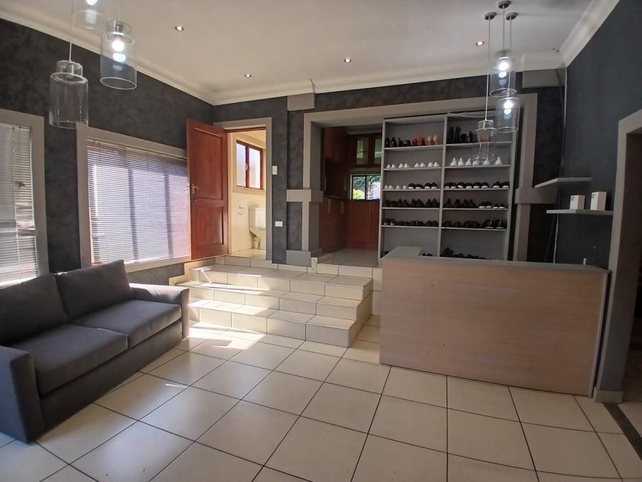 To Let Commercial Property for Rent in Bedfordview Gauteng