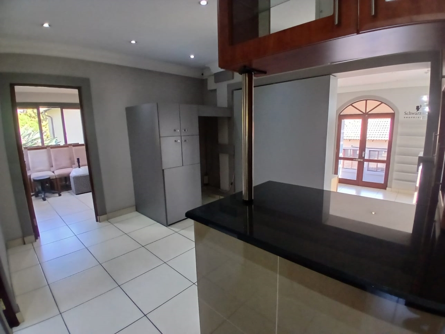 To Let Commercial Property for Rent in Bedfordview Gauteng