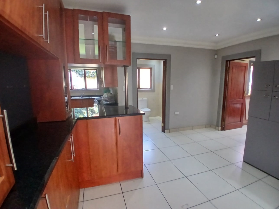 To Let Commercial Property for Rent in Bedfordview Gauteng