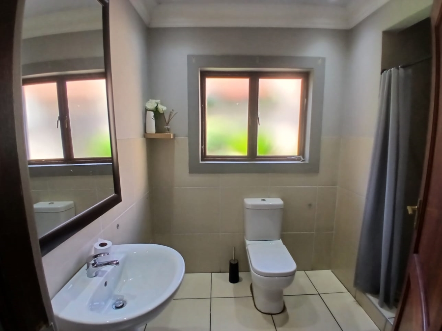 To Let Commercial Property for Rent in Bedfordview Gauteng