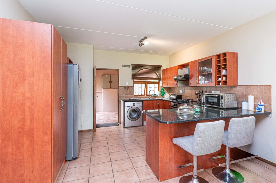2 Bedroom Property for Sale in Noordhang Gauteng
