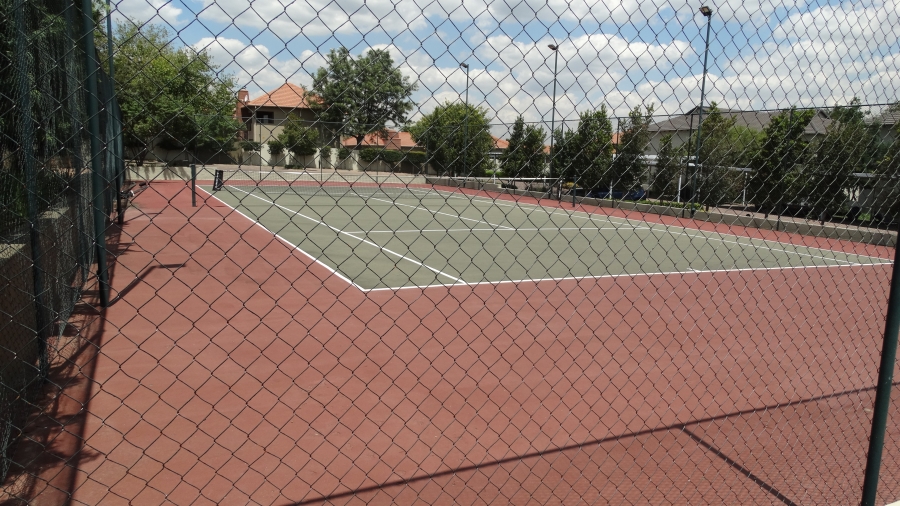 To Let 2 Bedroom Property for Rent in Fourways Gauteng