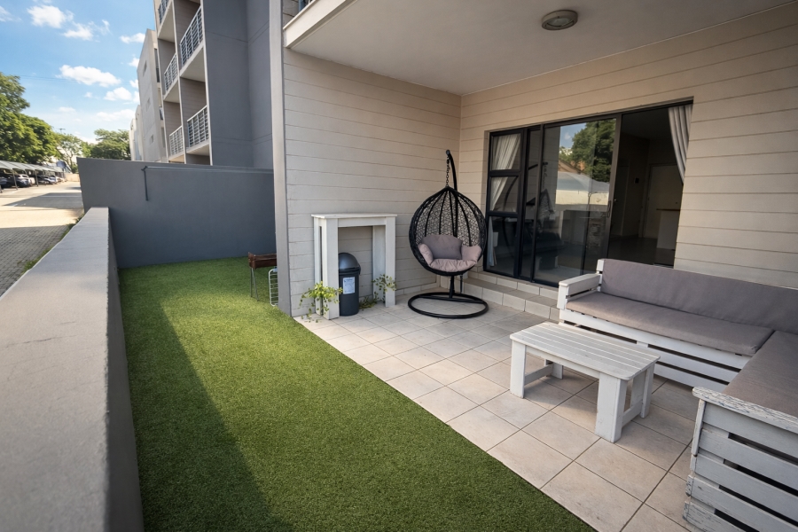 To Let 2 Bedroom Property for Rent in North Riding Gauteng