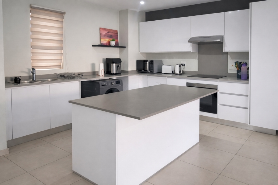 To Let 2 Bedroom Property for Rent in North Riding Gauteng