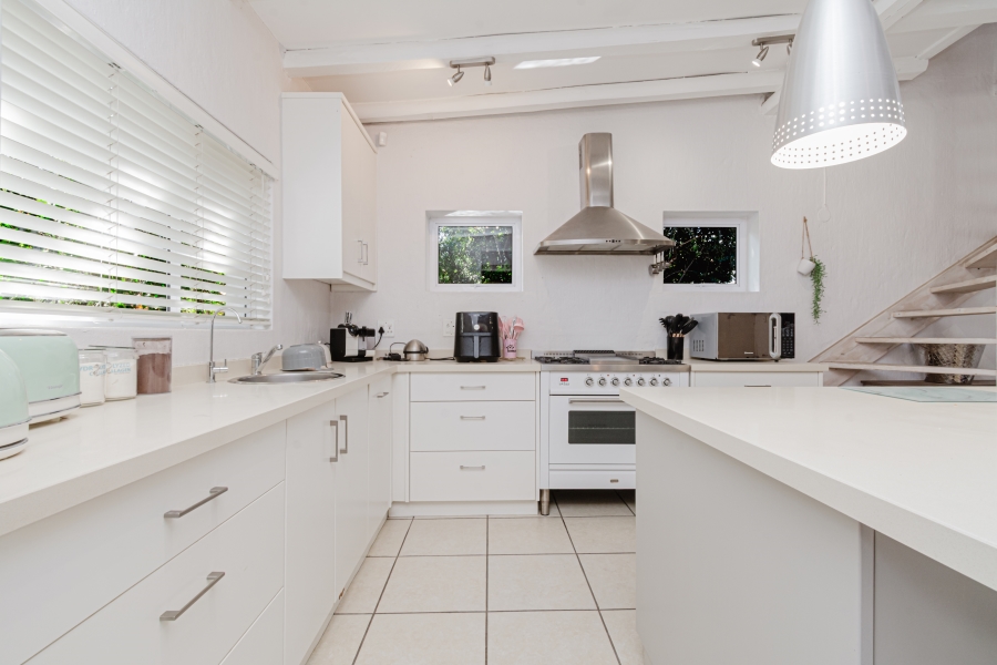 To Let 3 Bedroom Property for Rent in Fourways Gauteng