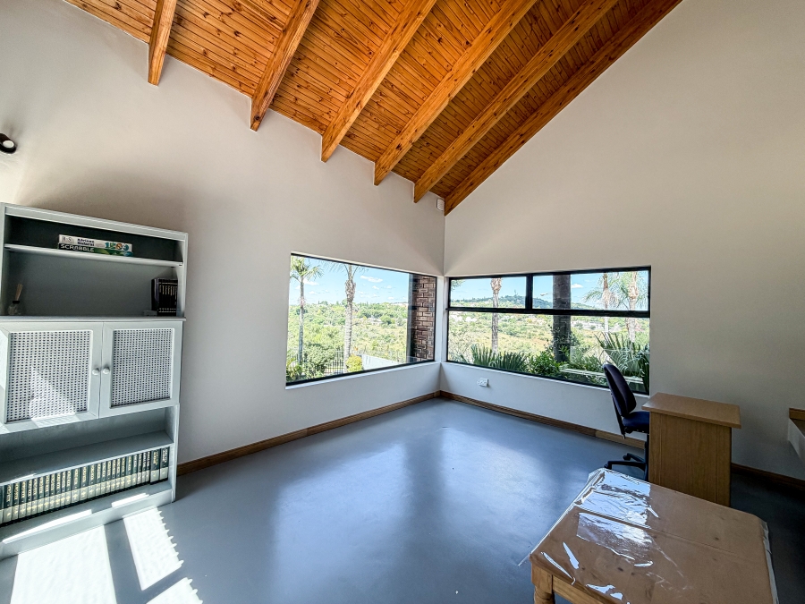 6 Bedroom Property for Sale in Moreleta Park Gauteng