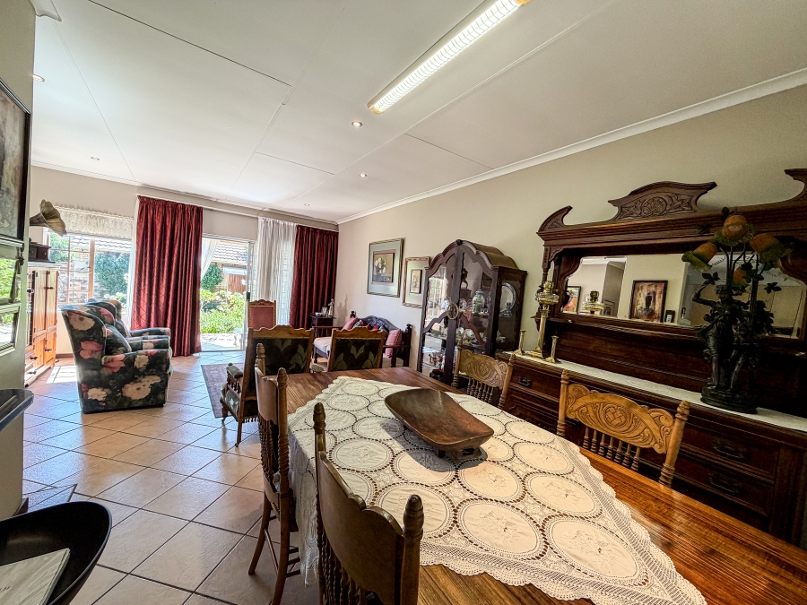 3 Bedroom Property for Sale in Equestria Gauteng