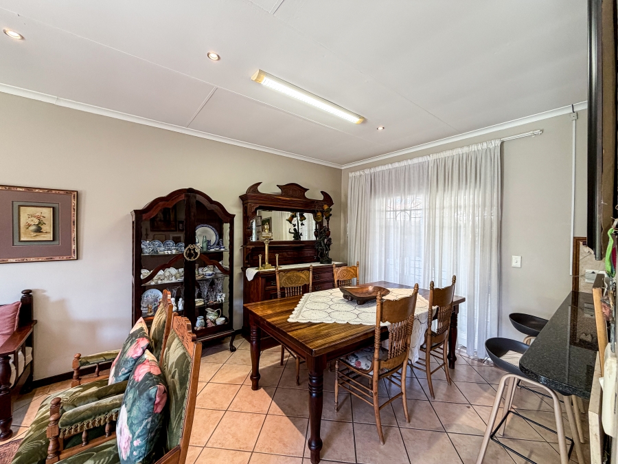 3 Bedroom Property for Sale in Equestria Gauteng