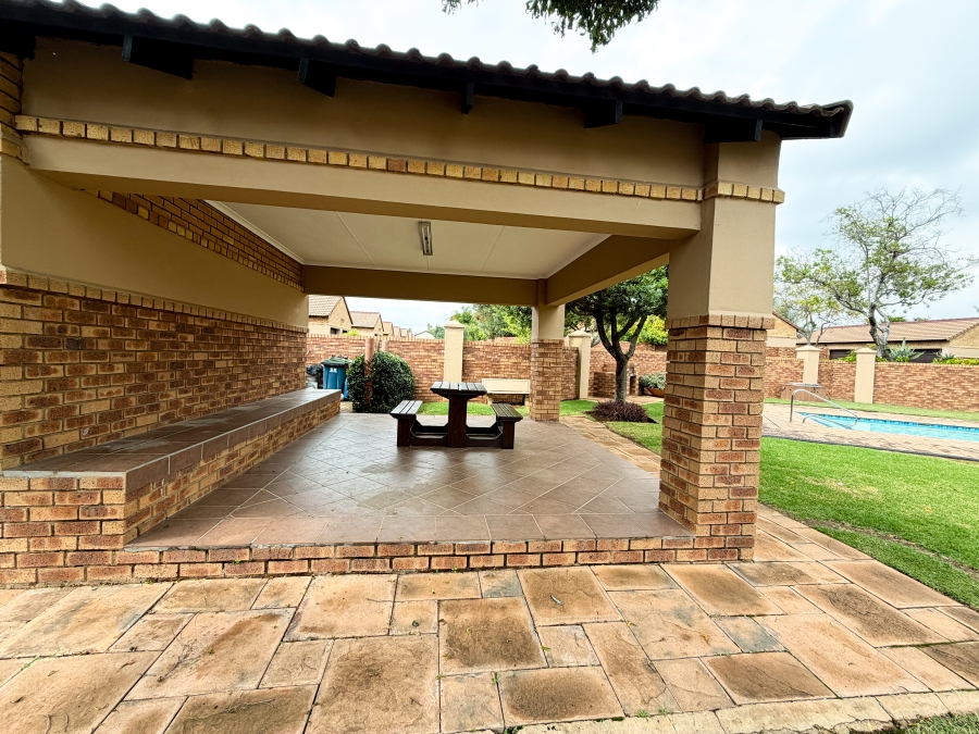 3 Bedroom Property for Sale in Equestria Gauteng