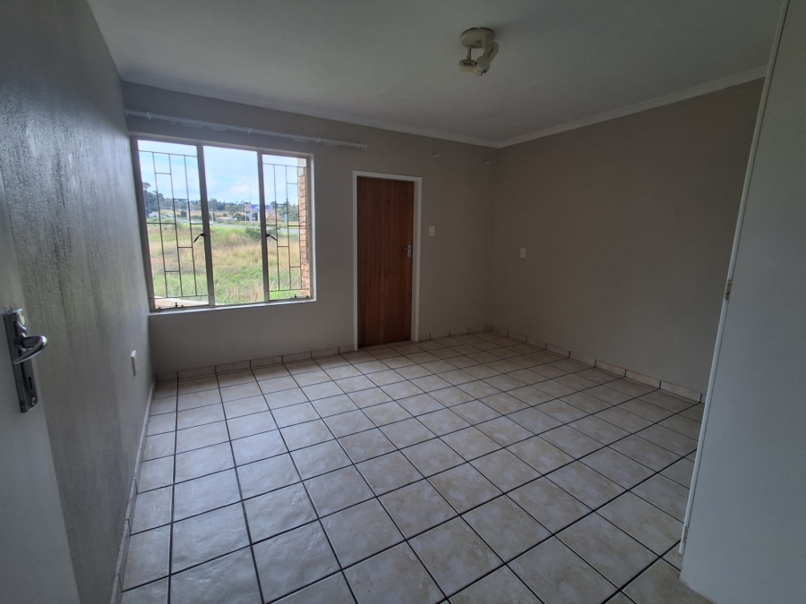 To Let 2 Bedroom Property for Rent in Strubensvallei Gauteng