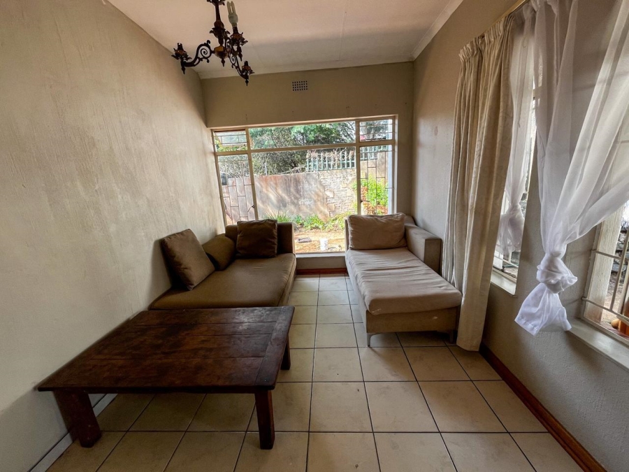 To Let 5 Bedroom Property for Rent in Westdene Gauteng