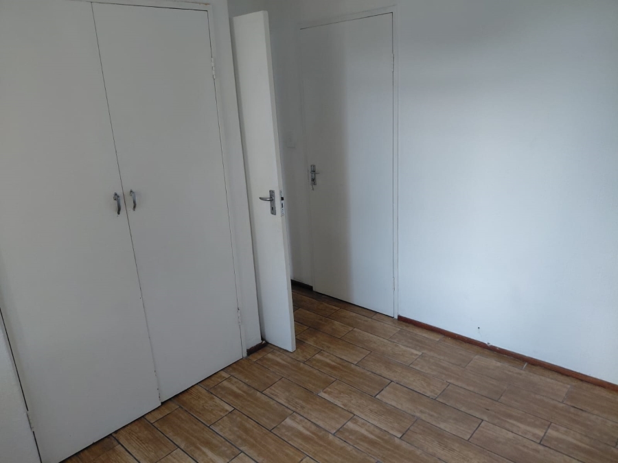 To Let 3 Bedroom Property for Rent in Windsor East Gauteng