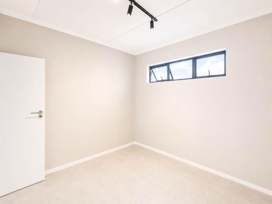 To Let 2 Bedroom Property for Rent in Atholl Gauteng
