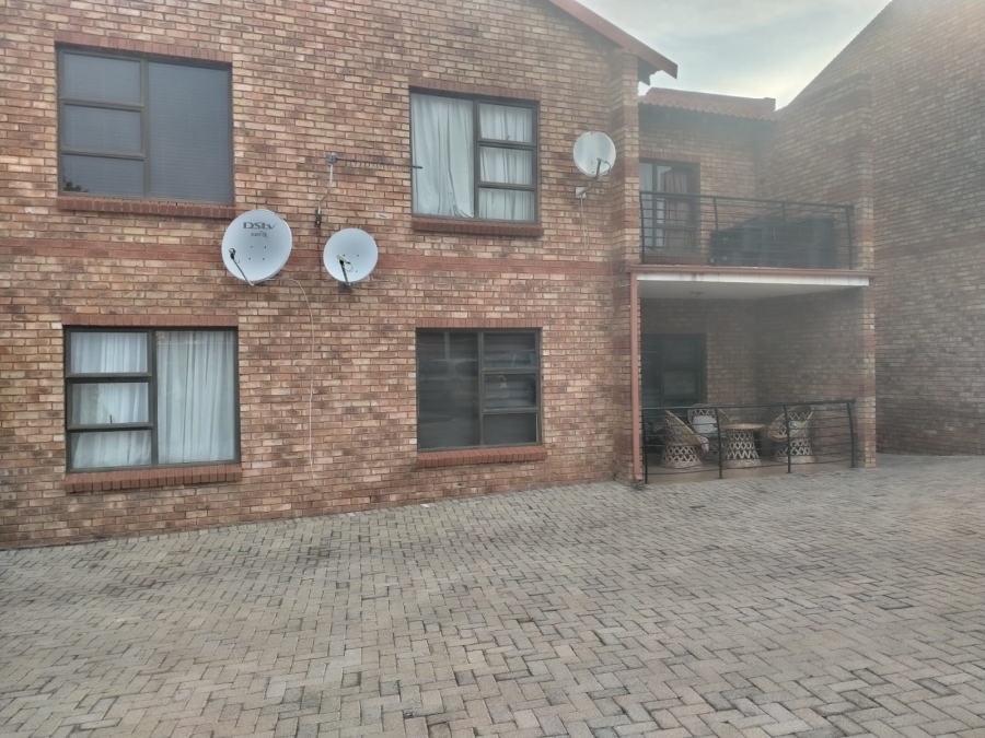 2 Bedroom Property for Sale in Naturena Gauteng