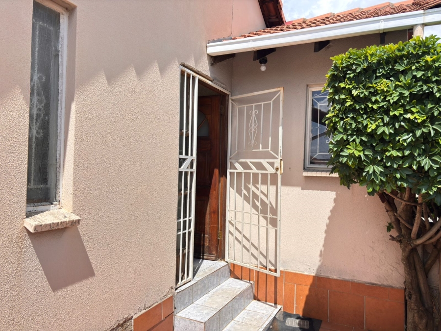 3 Bedroom Property for Sale in Ormonde Gauteng