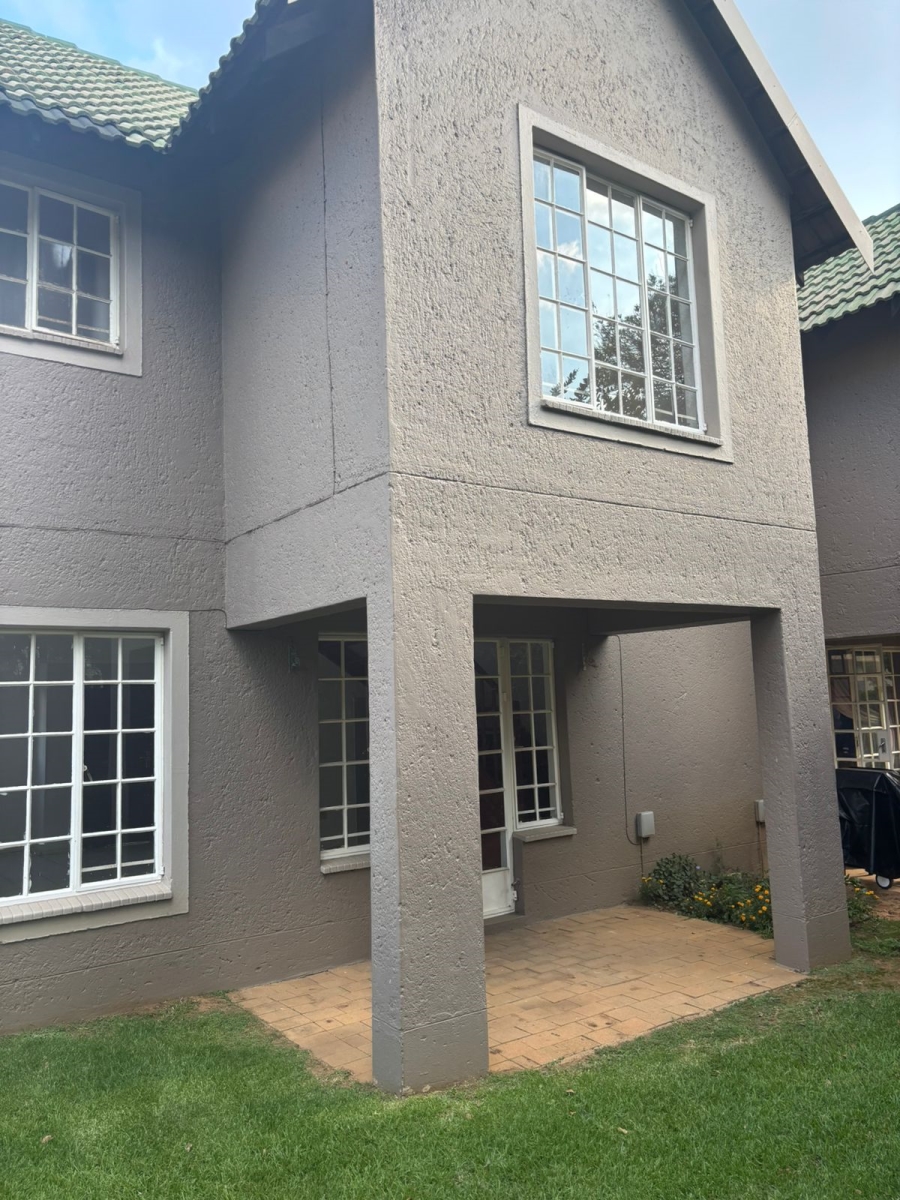 To Let 3 Bedroom Property for Rent in Bassonia Gauteng