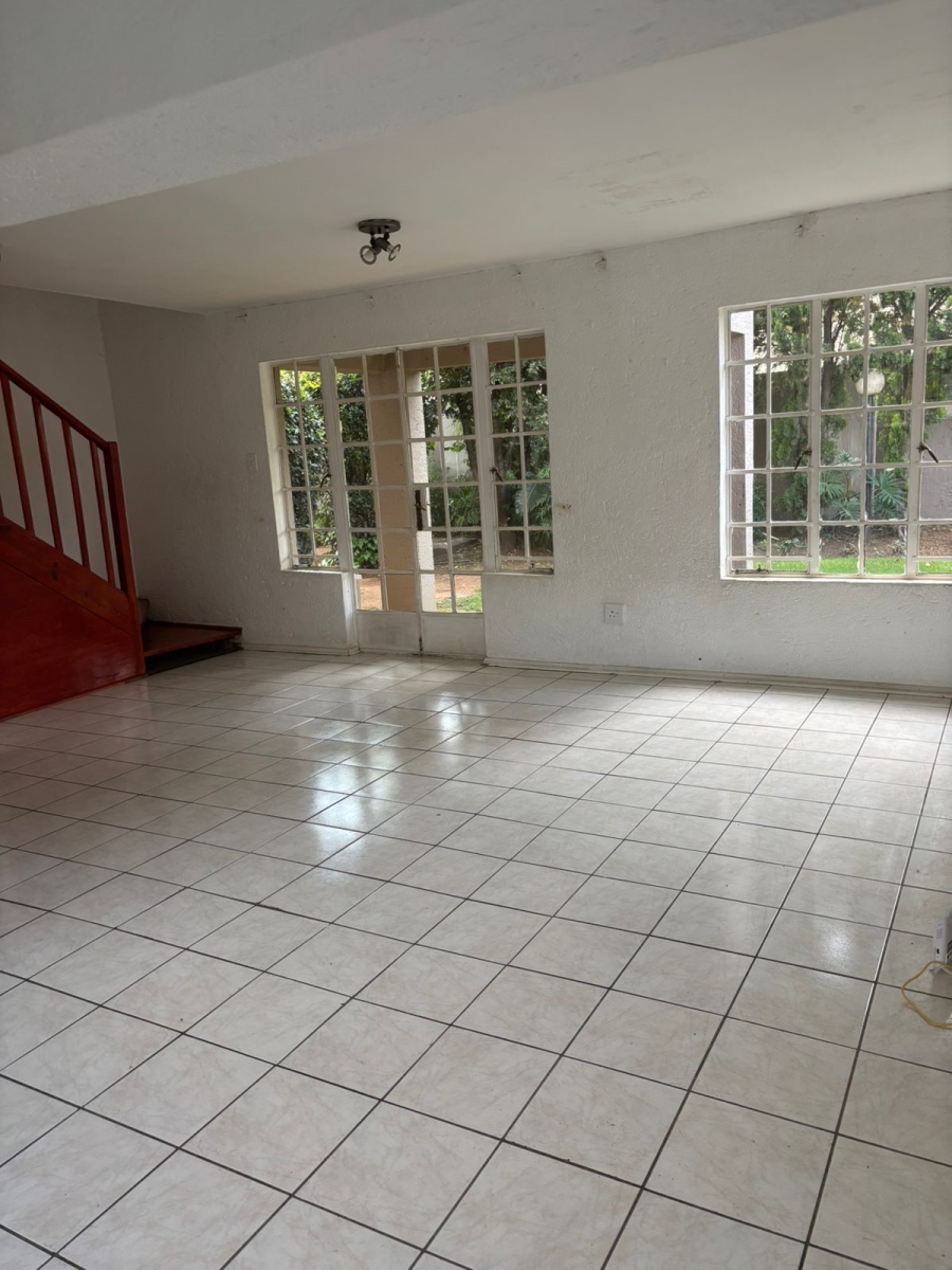 To Let 3 Bedroom Property for Rent in Bassonia Gauteng