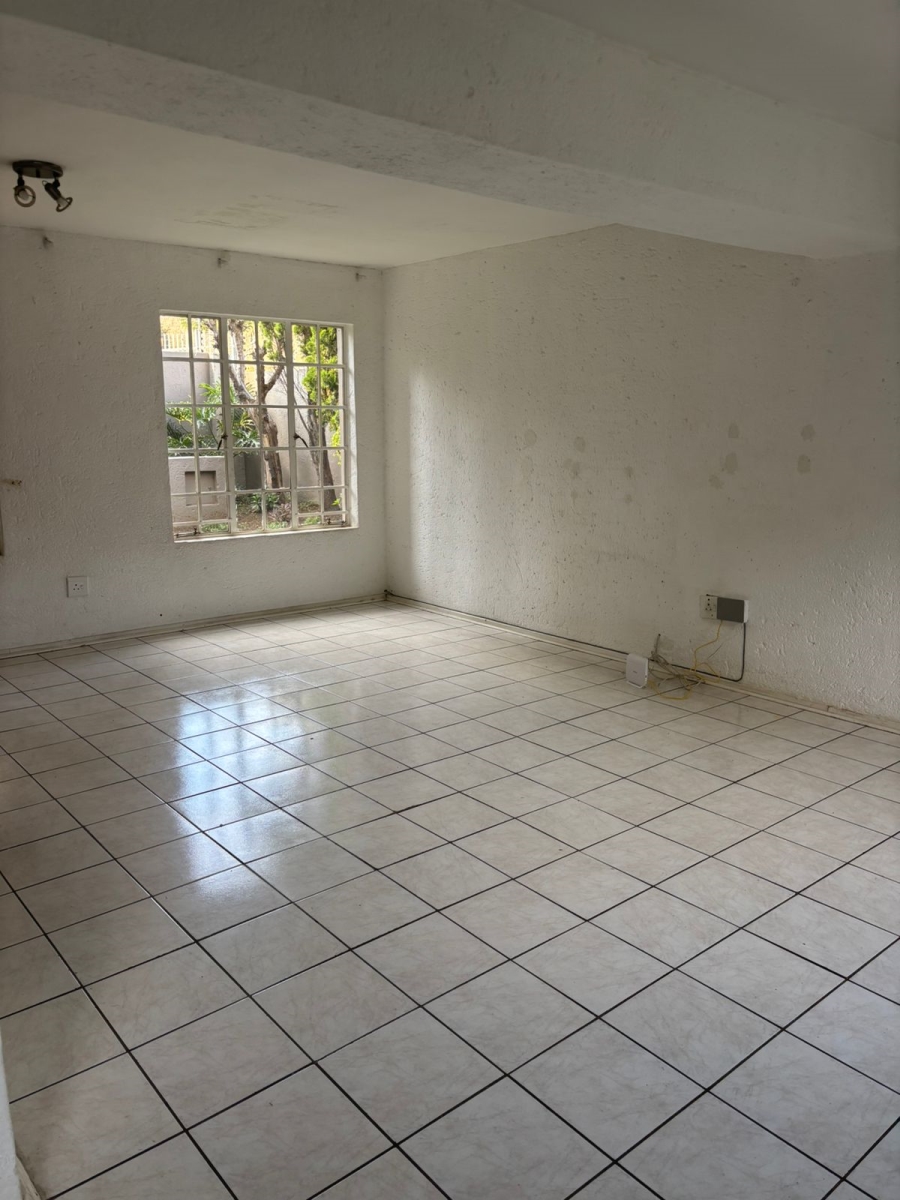 To Let 3 Bedroom Property for Rent in Bassonia Gauteng