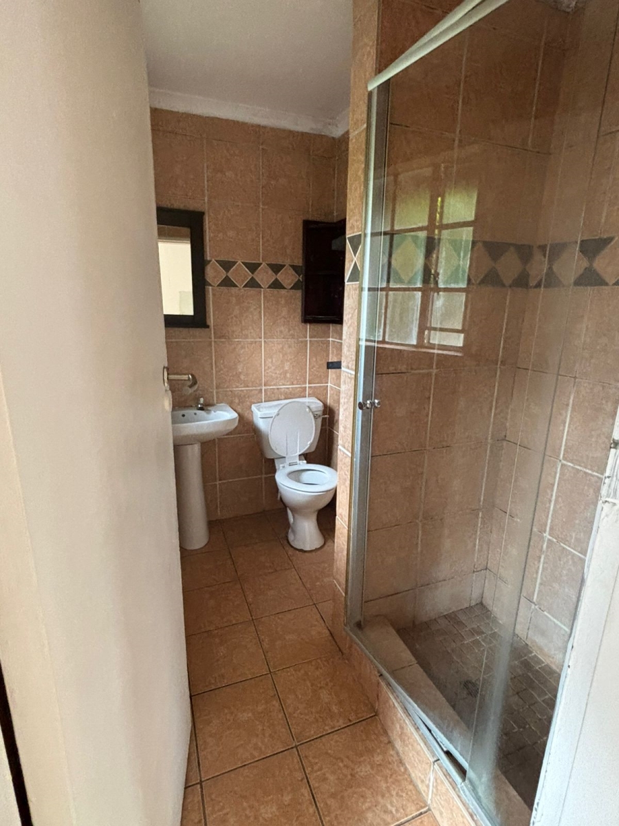 To Let 3 Bedroom Property for Rent in Bassonia Gauteng