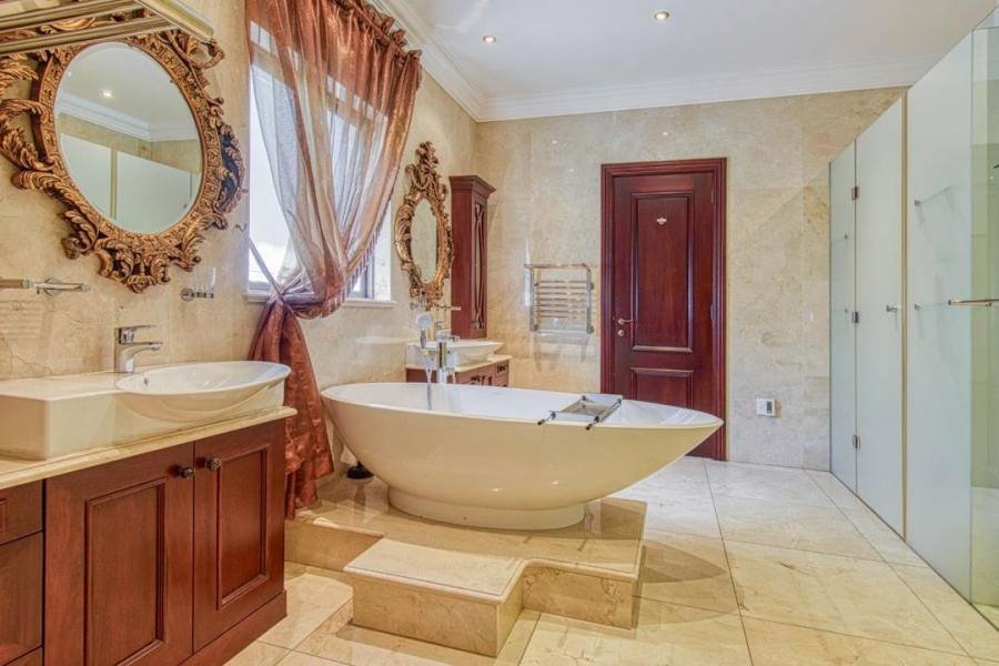 5 Bedroom Property for Sale in Meyersdal Eco Estate Gauteng