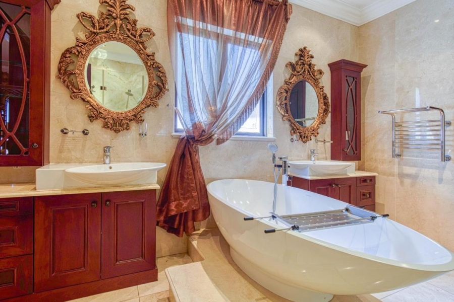 5 Bedroom Property for Sale in Meyersdal Eco Estate Gauteng