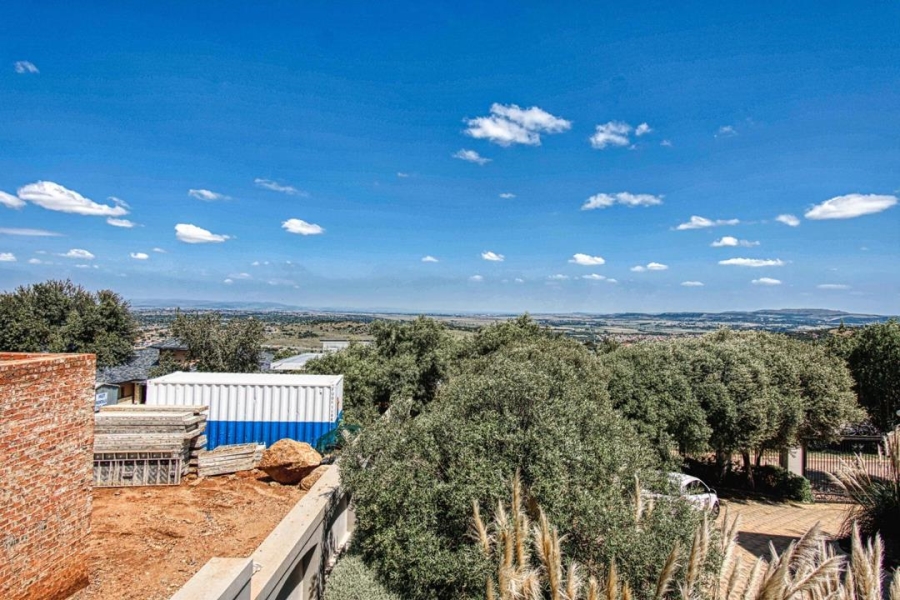 5 Bedroom Property for Sale in Meyersdal Eco Estate Gauteng