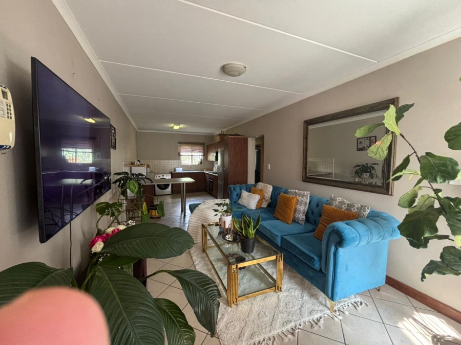 To Let 2 Bedroom Property for Rent in Groblerpark Gauteng