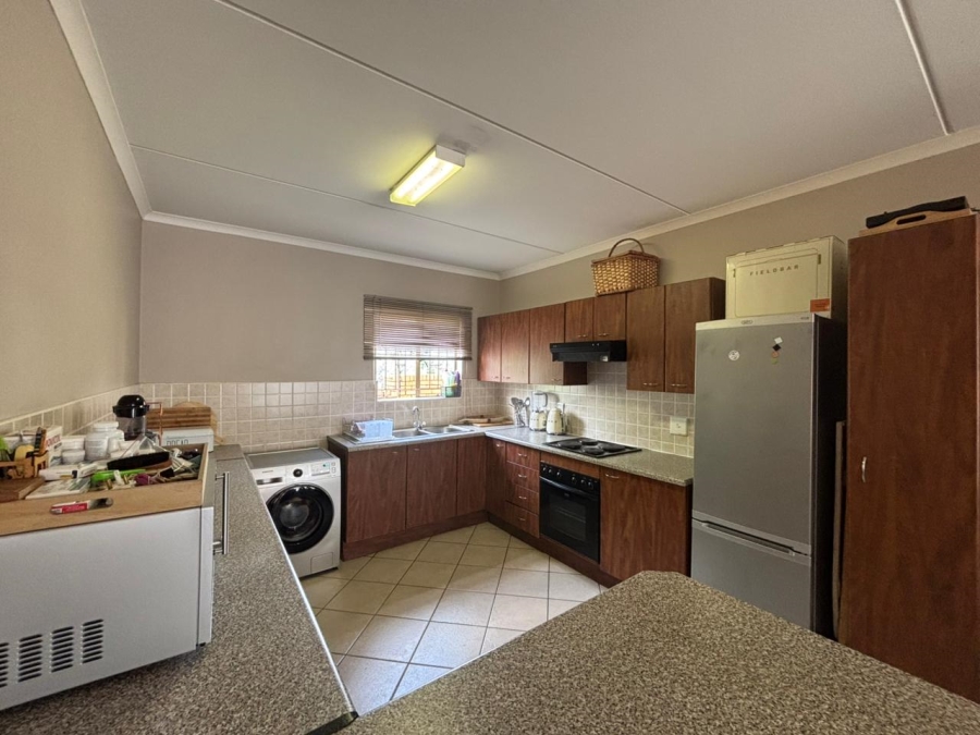 To Let 2 Bedroom Property for Rent in Groblerpark Gauteng