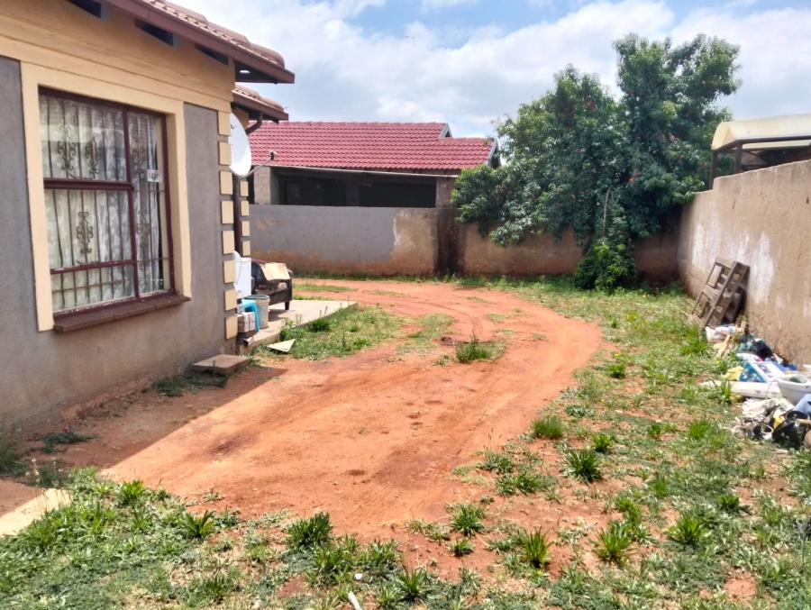 2 Bedroom Property for Sale in Dawn Park Gauteng