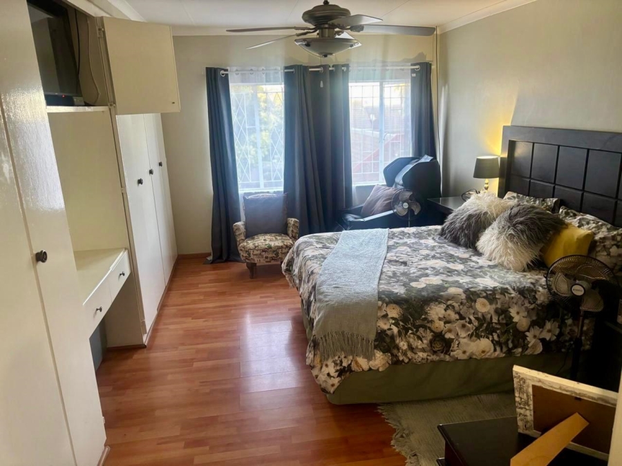 3 Bedroom Property for Sale in Moreleta Park Gauteng