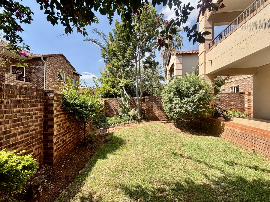 2 Bedroom Property for Sale in Equestria Gauteng