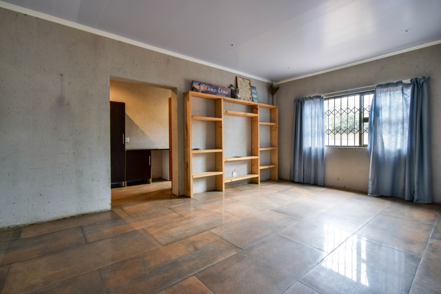 4 Bedroom Property for Sale in Elardus Park Gauteng