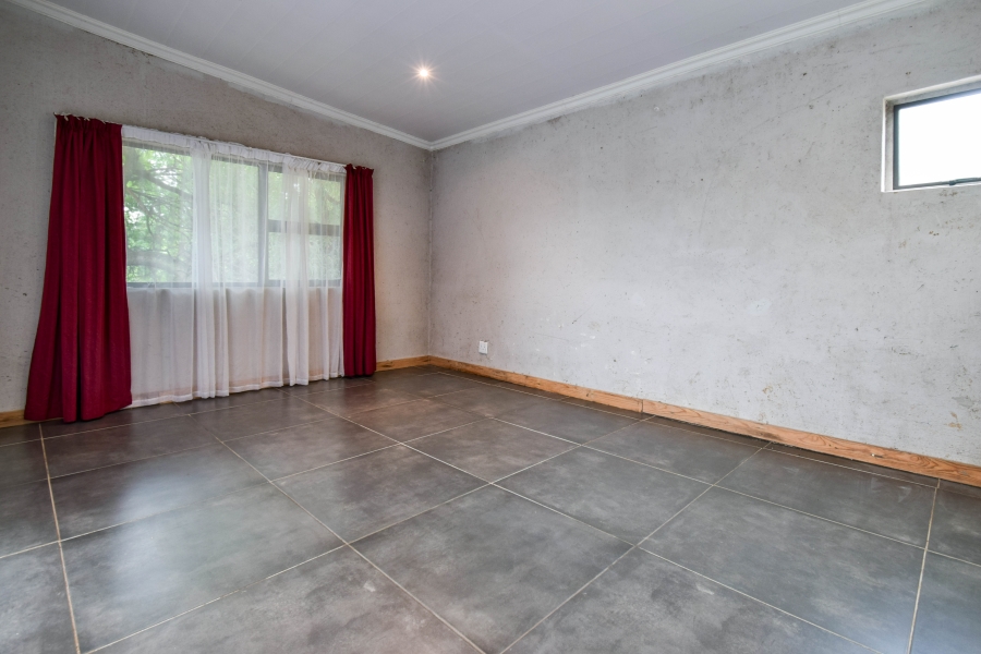 4 Bedroom Property for Sale in Elardus Park Gauteng