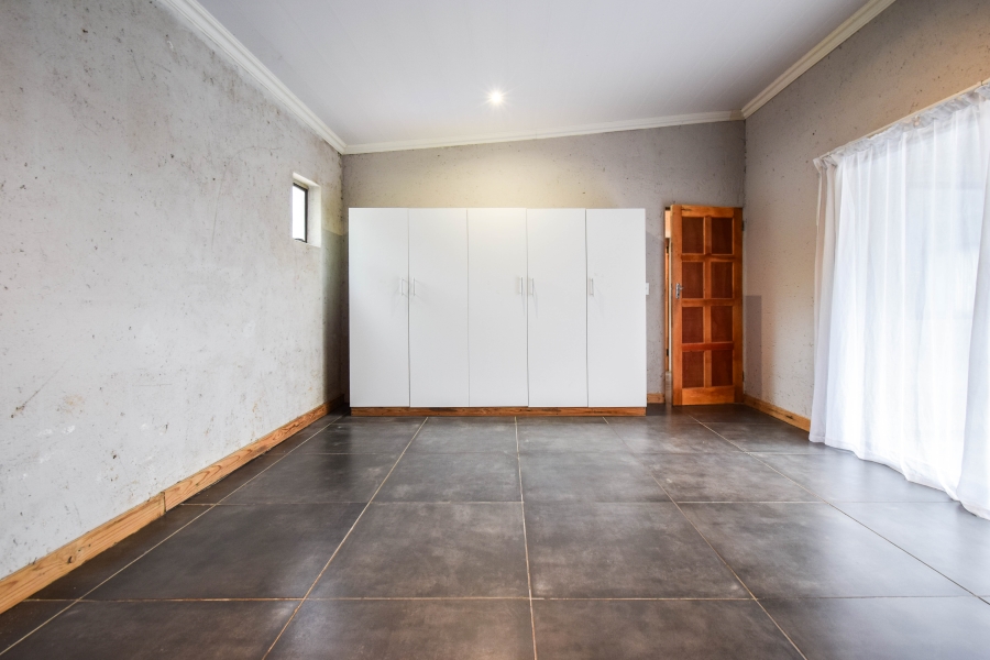 4 Bedroom Property for Sale in Elardus Park Gauteng